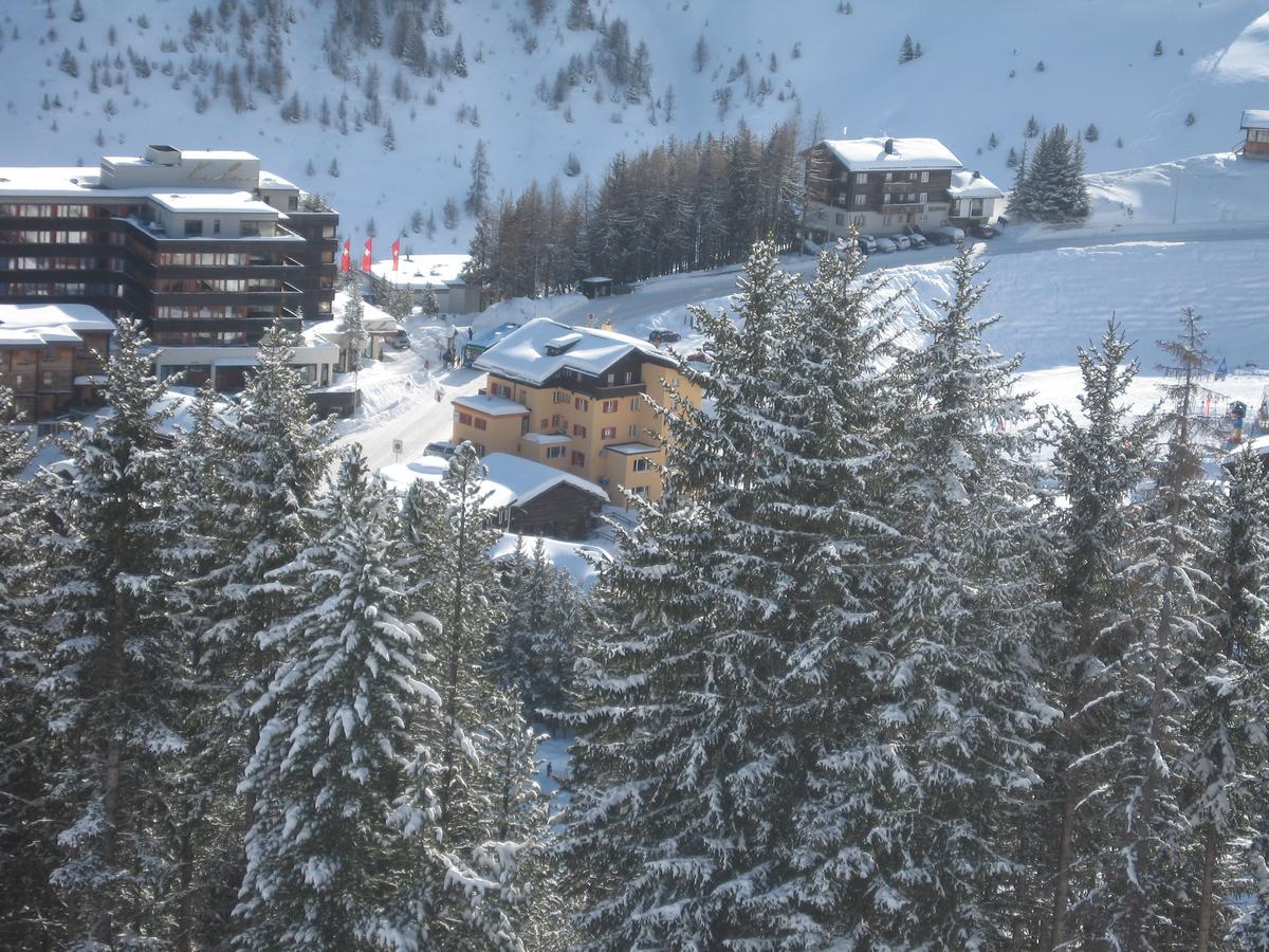 Hotel Hold Arosa Eksteriør billede